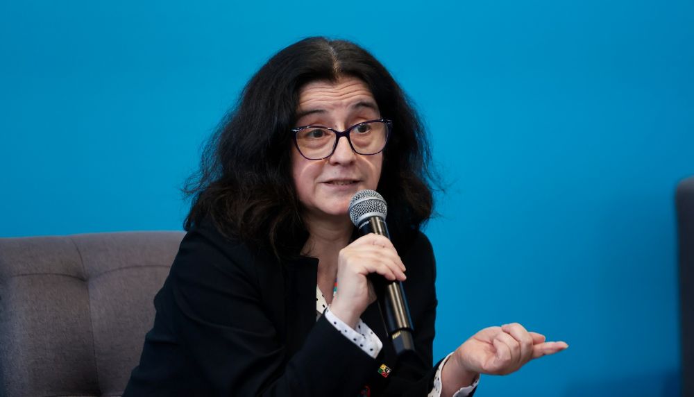 “Aguas abajo” es un libro “que marca un antes y un después en su escritura, que se va alejando del reflejo, de una mirada criollista y que pasa a una literatura donde la representación del paisaje y del mundo campesino es más subjetiva", señaló.